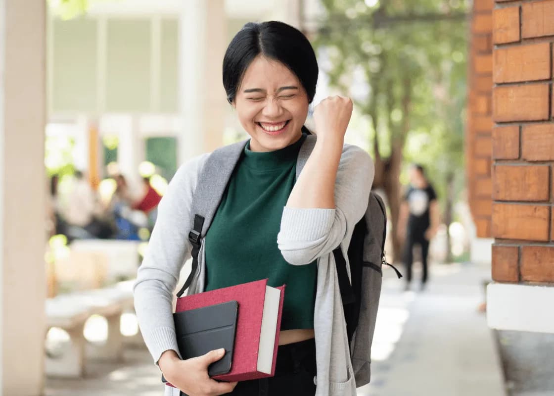 School website photograph · 明新日本語学校