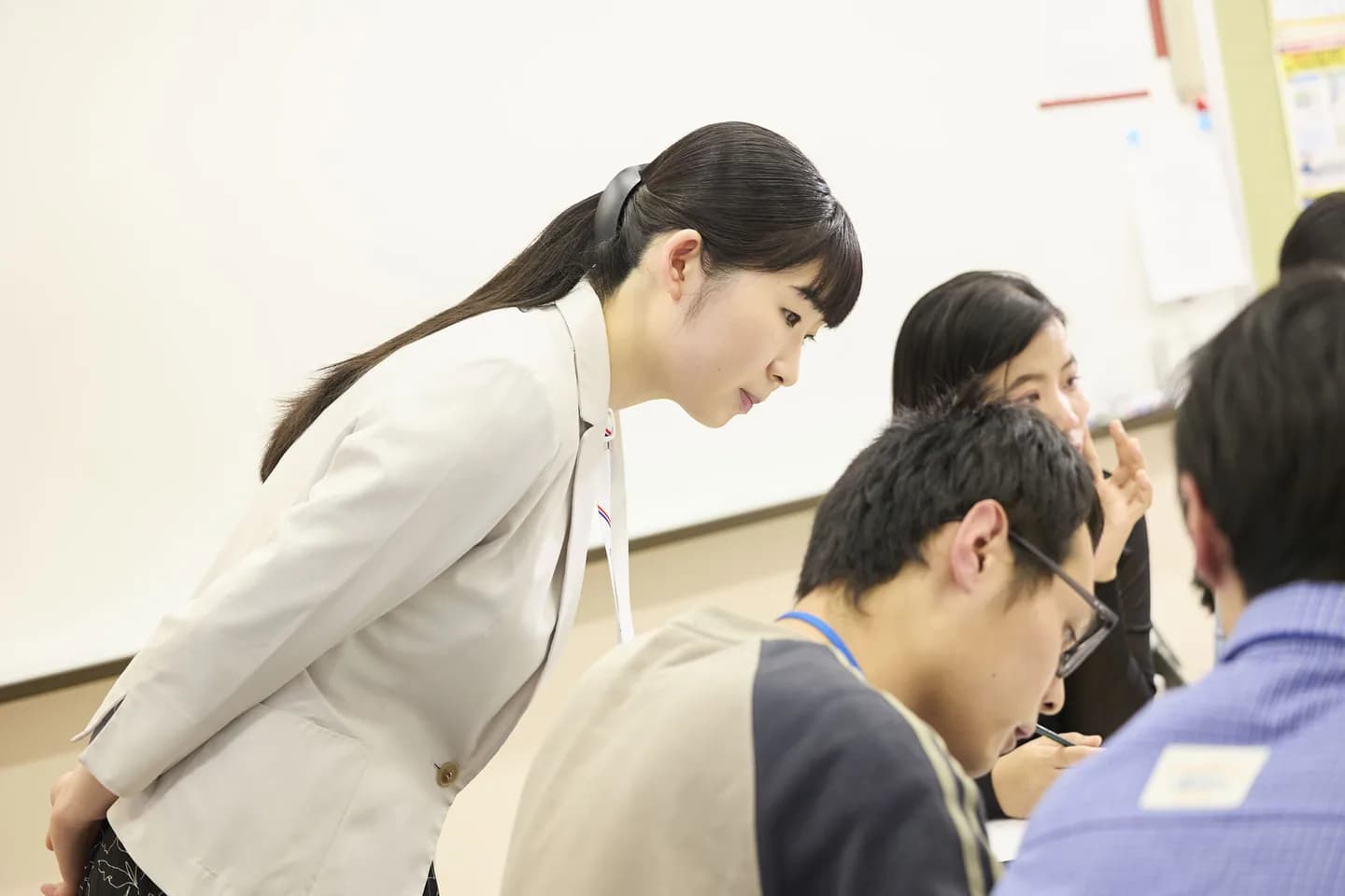 School website photograph · 国際外語・観光・エアライン専門学校日本語科