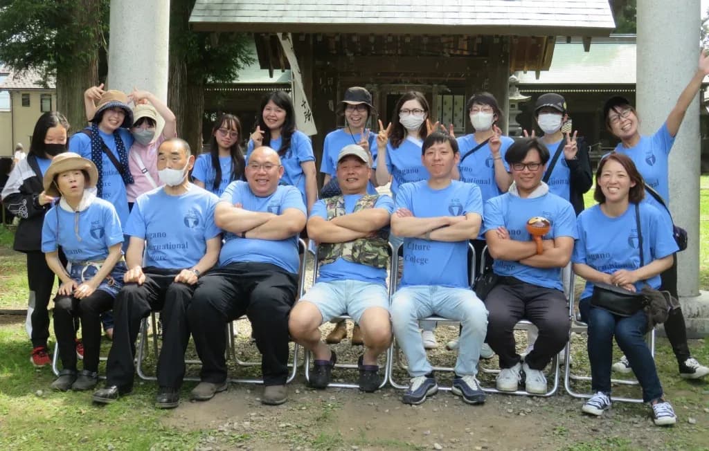 School website photograph · 長野国際文化学院