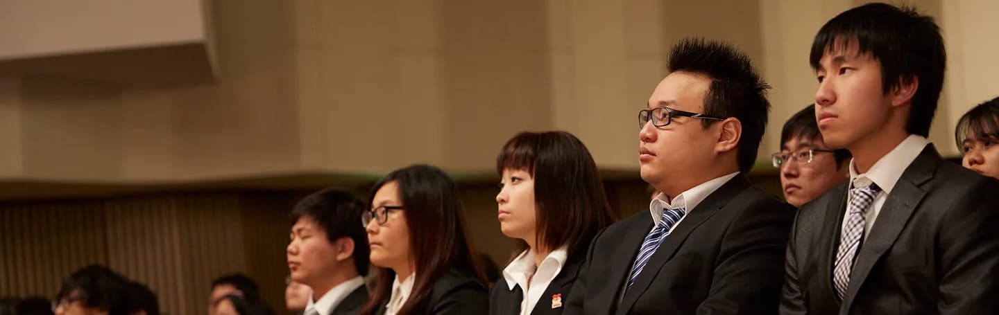School website photograph · 学校法人岡学園 大阪文化国際学校