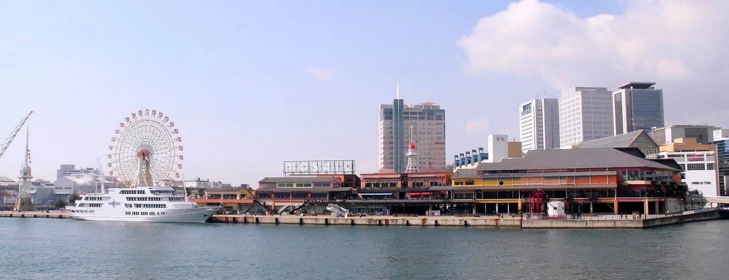 School website photograph · アリスト外語学院
