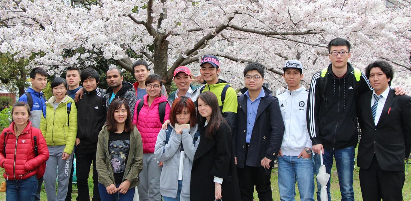 School website photograph · 神戸ワールド学院