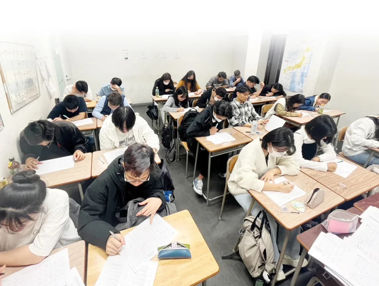 School website photograph · ICA国際会話学院 池袋校