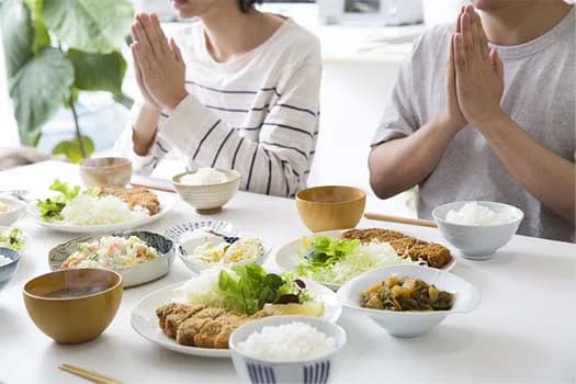 School website photograph · 東京外語学園日本語学校