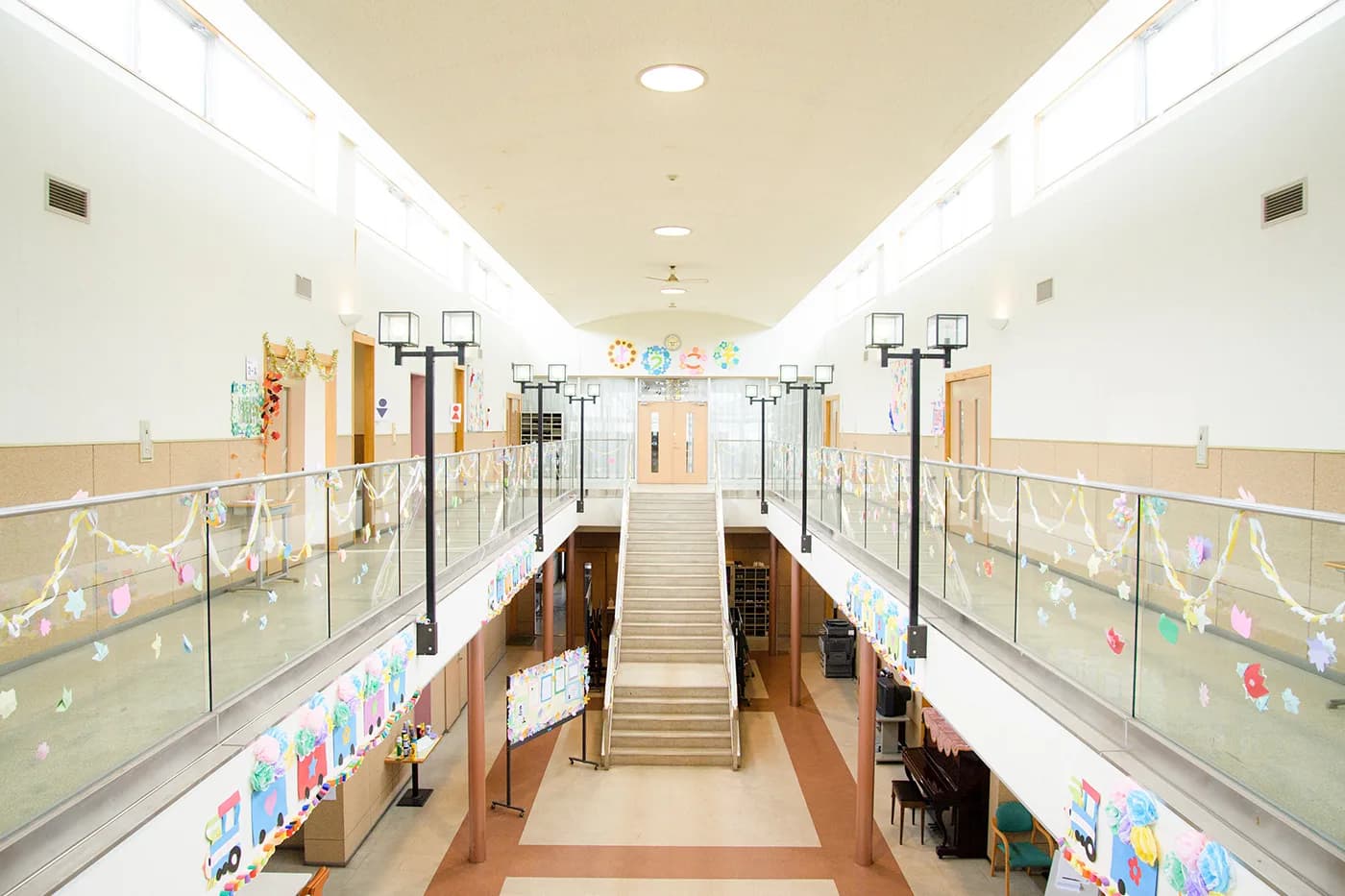 School website photograph · CHUBU WELFARE CHILDCARE JAPANESE VOCATIONAL COLLAGE