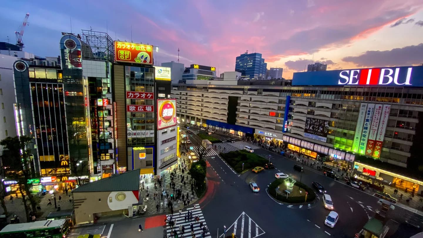 School website photograph · TOKYO INTERNATIONAL EXCHANGE COLLEGE IKEBUKURO