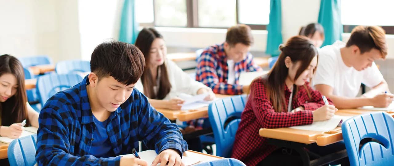 School website photograph · ＡＦＣ国際学院