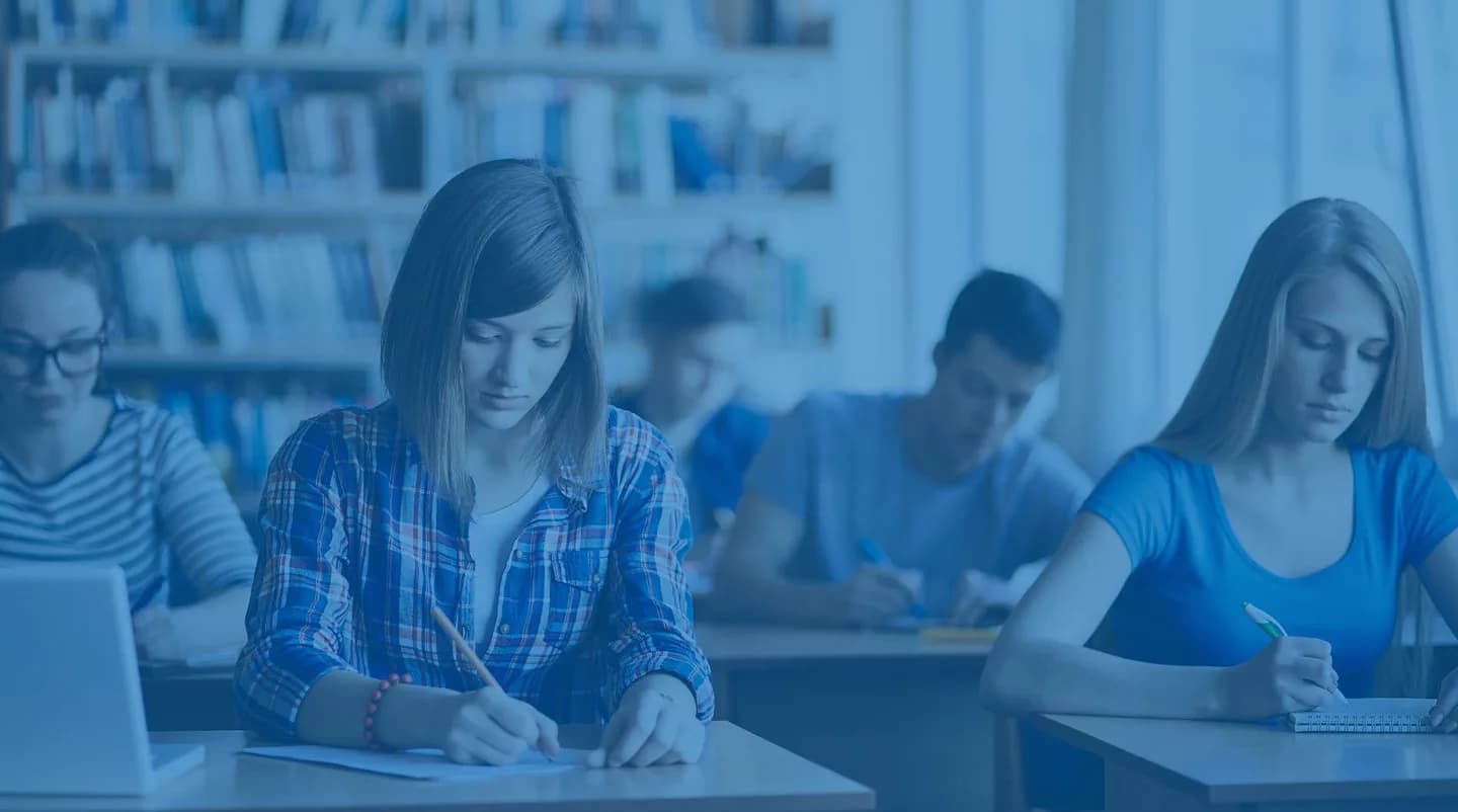 School website photograph · 早稲田言語学院横浜校