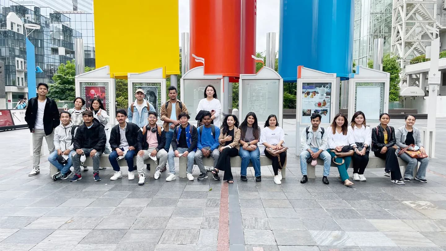 School website photograph · SHIN-A INTERNATIONAL LANGUAGE SCHOOL