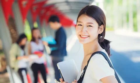 School website photograph · JAPAN STUDY ACADEMY